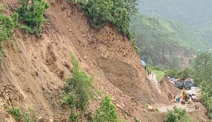 Landslide blocking Rapti Highway at Kapurkot, Dang during monsoon rains
