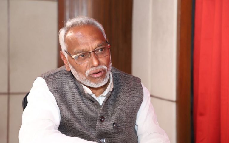 Rastriya Mukta Party Chairperson Rajendra Mahato addressing the Central Committee meeting in Kathmandu after the GenZ uprising.