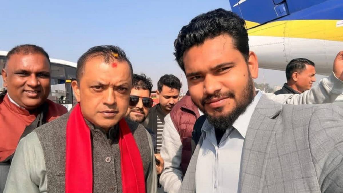 Nepali Congress President Gagan Thapa during his visit to Sarlahi following the filing of his election candidacy.