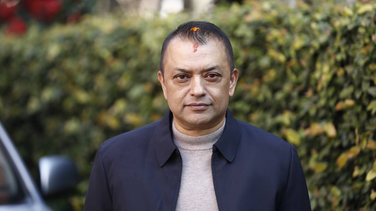 Gagan Thapa arrives at the Nepali Congress central office in Kathmandu ahead of the Central Working Committee meeting.