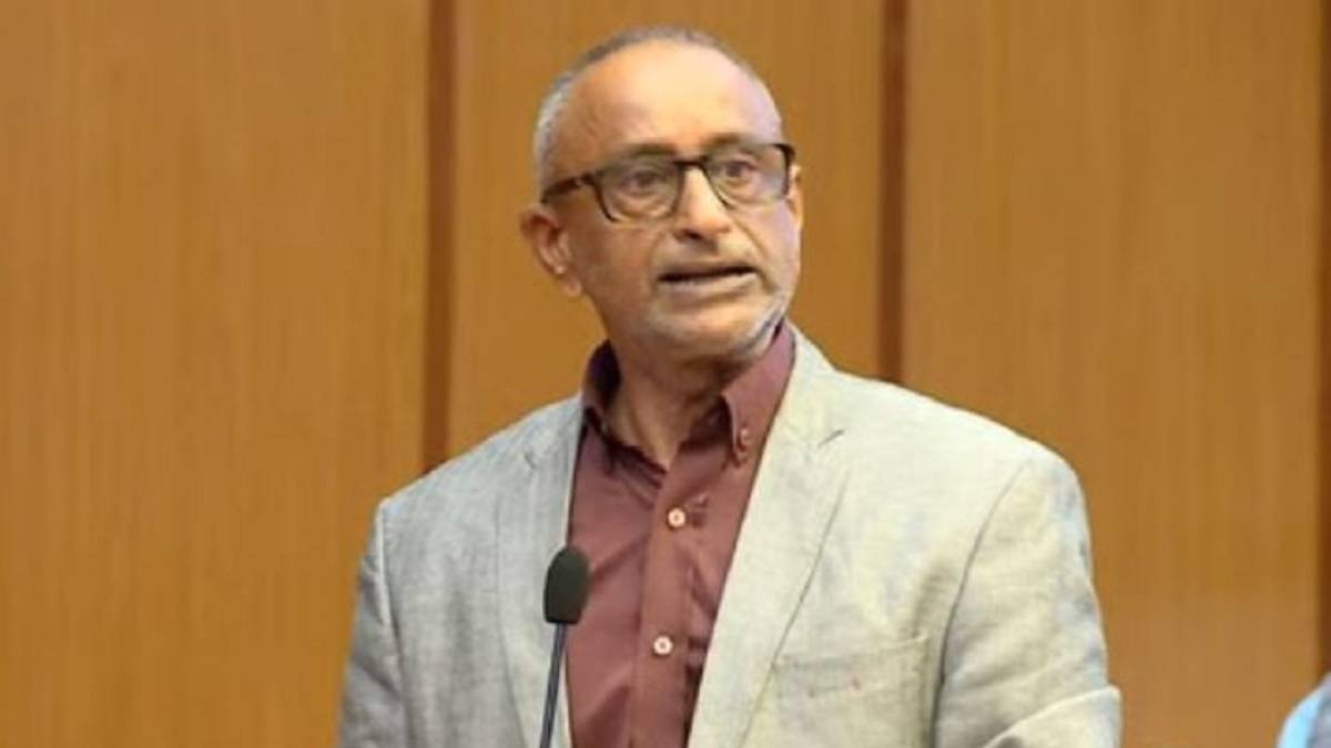 Jitendranarayan Dev speaking after announcing his return to the Nepali Congress in Kathmandu, Nepal.