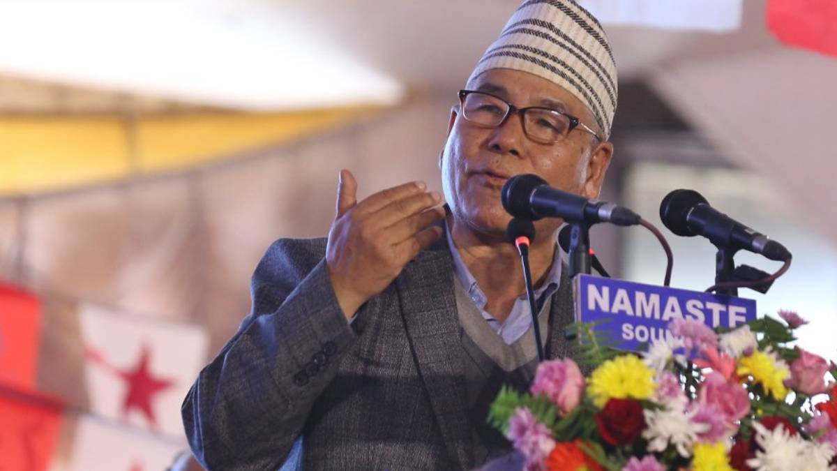 CPN leader Dev Prasad Gurung addressing a press meeting in Besishahar Municipality–7, Lamjung, calling for free and fair elections.