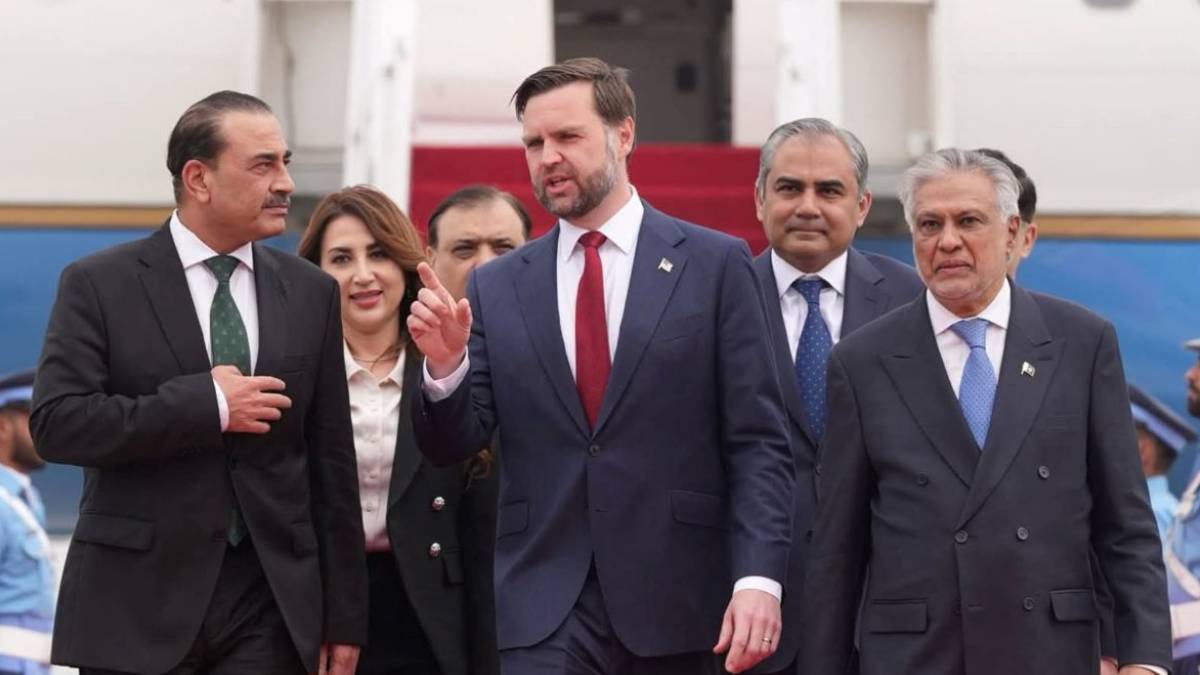 US and Iran delegations hold talks in Islamabad over Strait of Hormuz and nuclear tensions