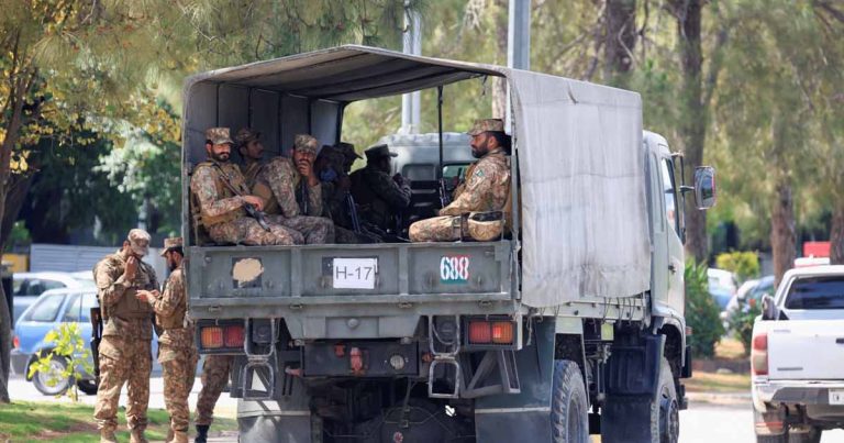 Pakistan Deploys 8000 Troops and Fighter Jets in Saudi Arabia