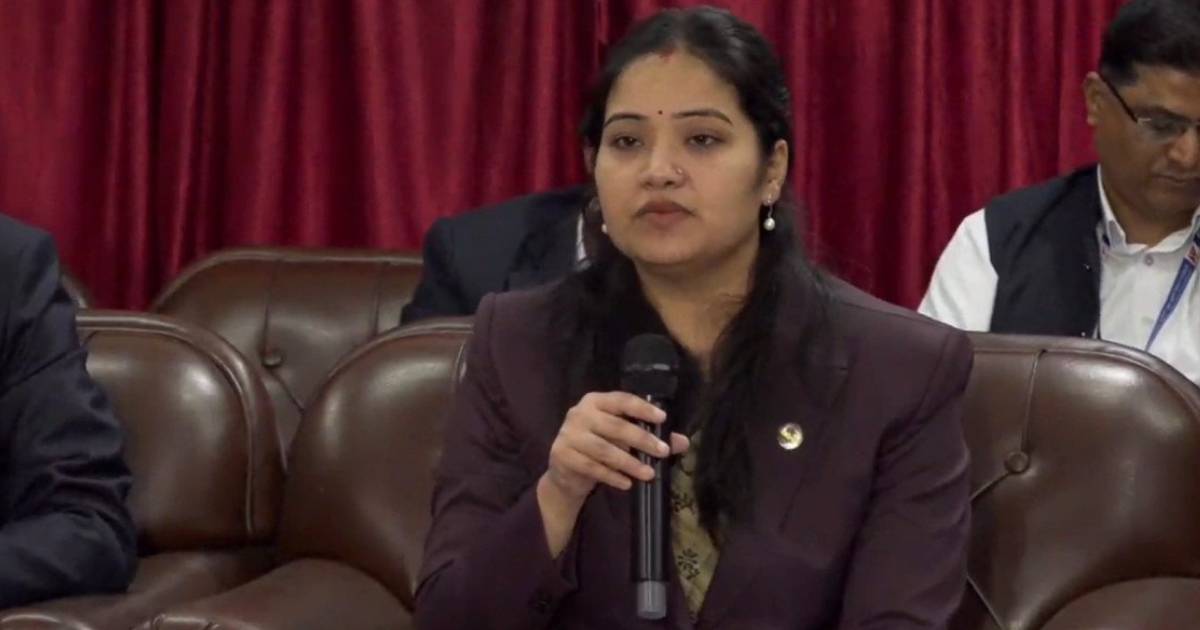 Pratibha Rawal speaks at a press briefing on cooperative deposit return plan