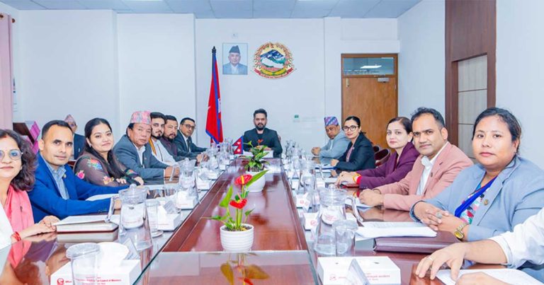 Balen Shah Chairs Cabinet Meeting at Singha Durbar