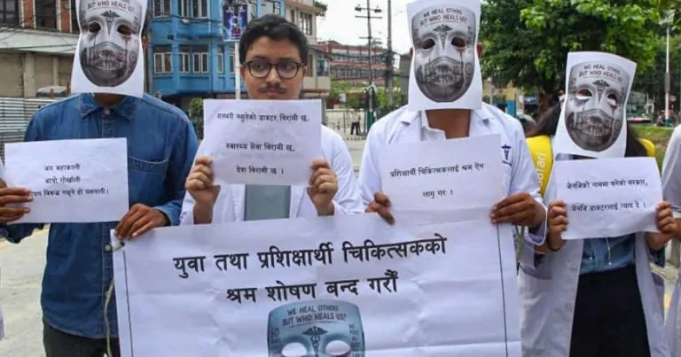 Young Doctors Demand Legal Limits on Hospital Duty Hours